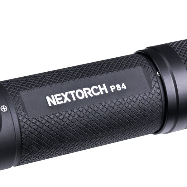 Latarka Nextorch P84 3000 lumenów-5