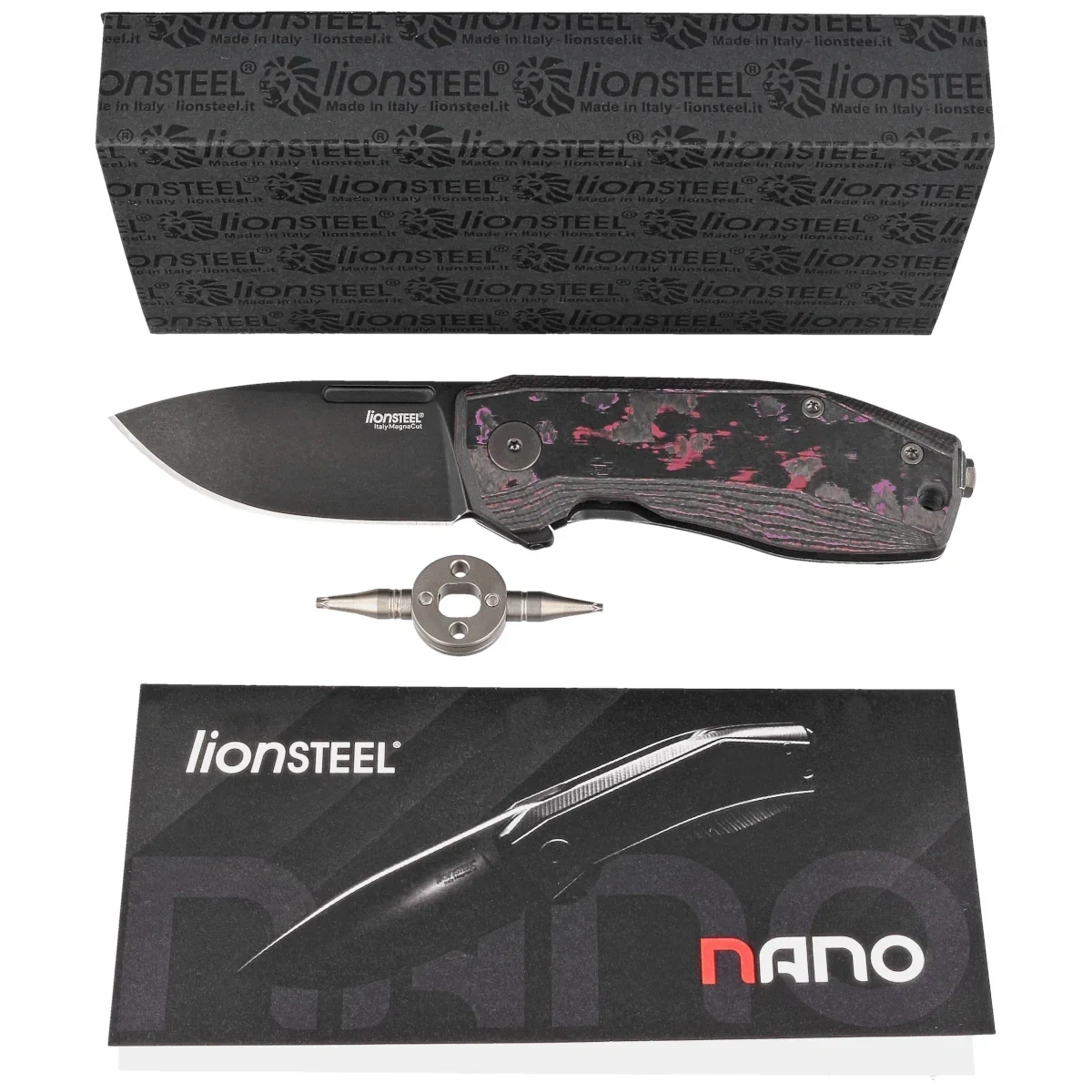 Nóż składany LionSteel Nano Purple Haze Fat Carbon, Old Black MagnaCut (NA01 PH) 4 webp
